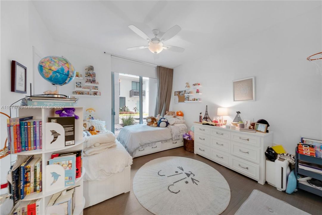 Active With Contract: $5,500 (2 beds, 2 baths, 1700 Square Feet)