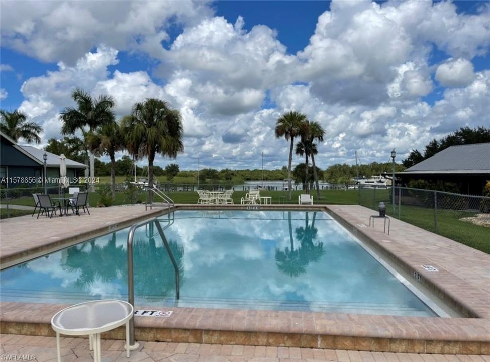 1061 River Run, LaBelle, FL 33935 - 2BR/2BA Villa in Port LaBelle Villas