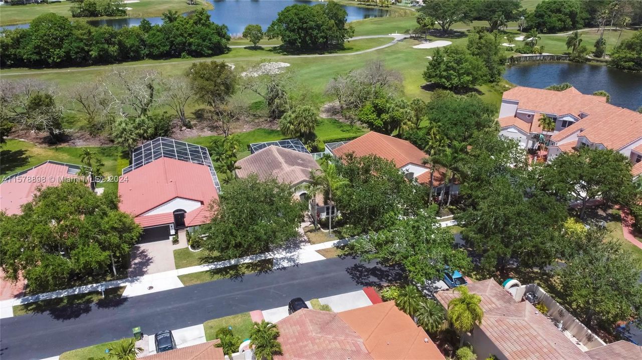 Active With Contract: $689,000 (3 beds, 2 baths, 1856 Square Feet)