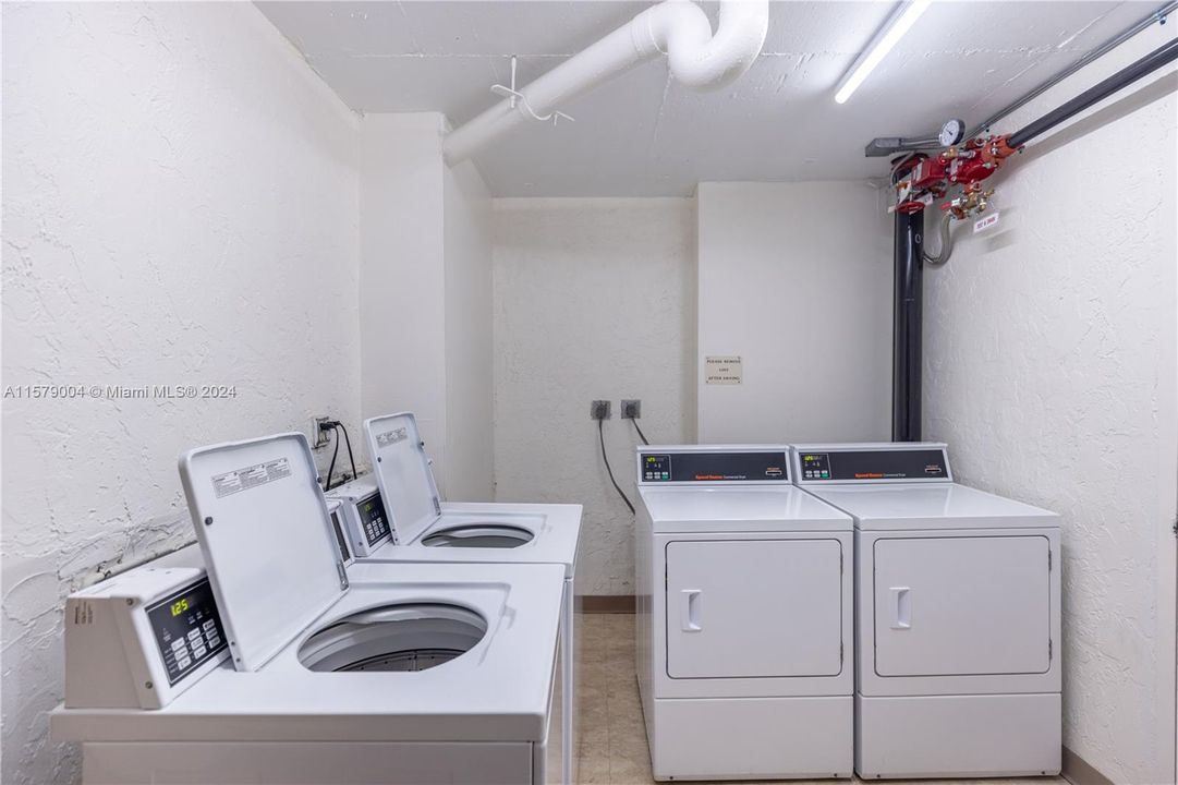 Common laundry area on same floor