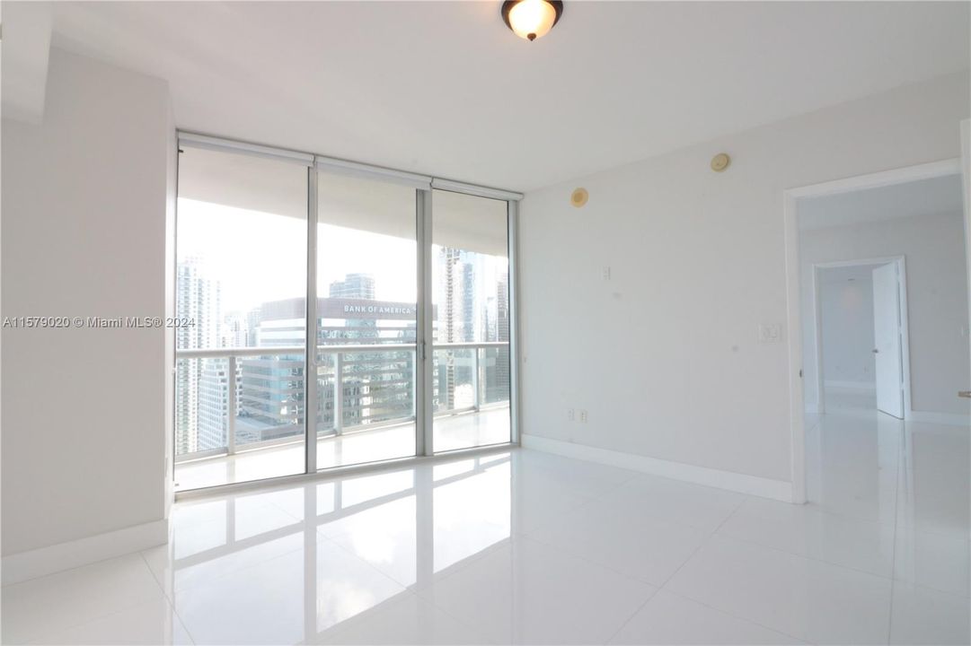 Active With Contract: $6,500 (2 beds, 2 baths, 1450 Square Feet)