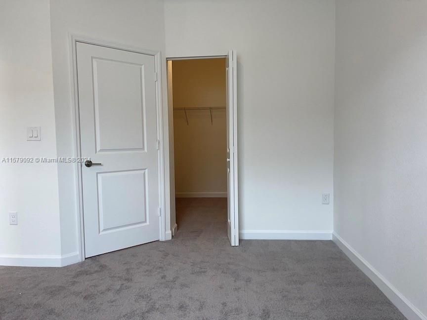For Rent: $2,700 (3 beds, 2 baths, 1697 Square Feet)