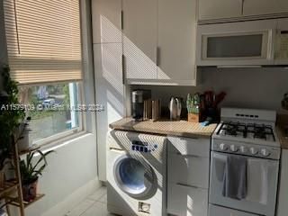 For Rent: $2,450 (1 beds, 1 baths, 502 Square Feet)