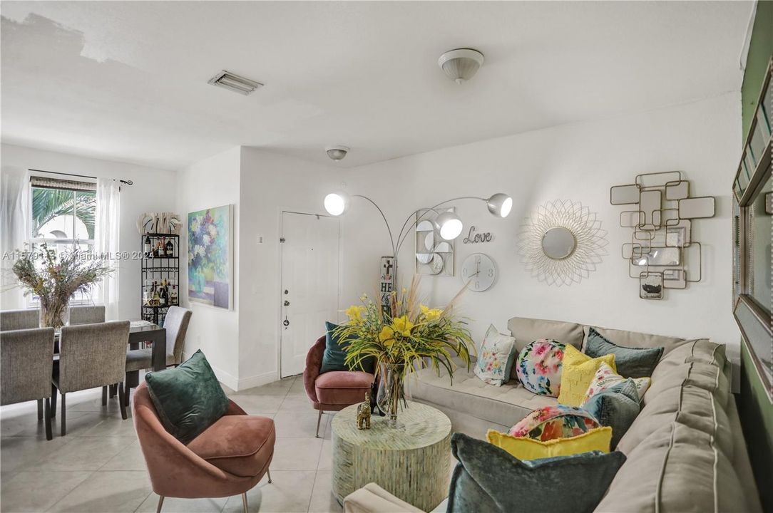 For Sale: $470,000 (3 beds, 2 baths, 1450 Square Feet)