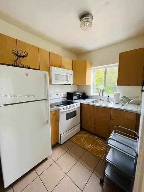 For Rent: $2,600 (1 beds, 1 baths, 520 Square Feet)