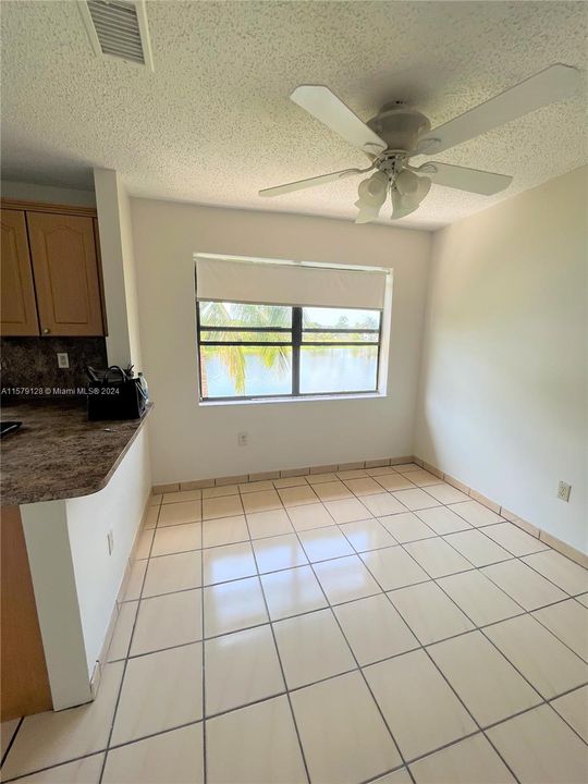 For Rent: $2,600 (3 beds, 2 baths, 1141 Square Feet)
