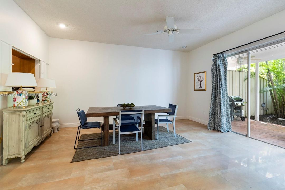 For Sale: $899,900 (3 beds, 2 baths, 1892 Square Feet)
