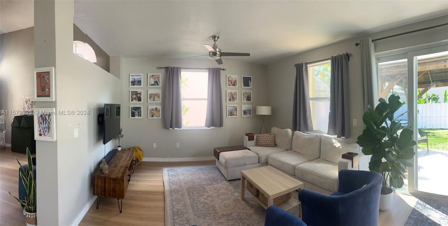 Active With Contract: $4,200 (3 beds, 2 baths, 1902 Square Feet)