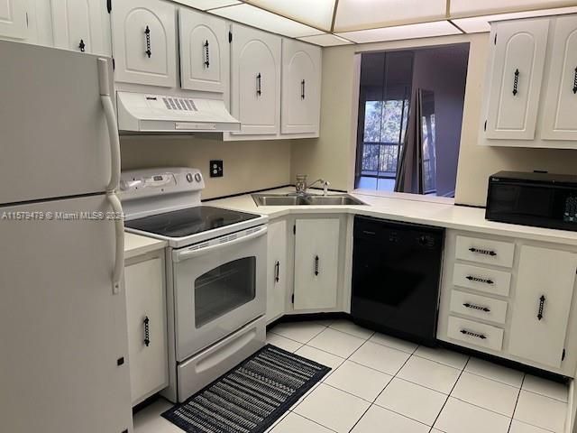 For Sale: $164,000 (2 beds, 2 baths, 1162 Square Feet)