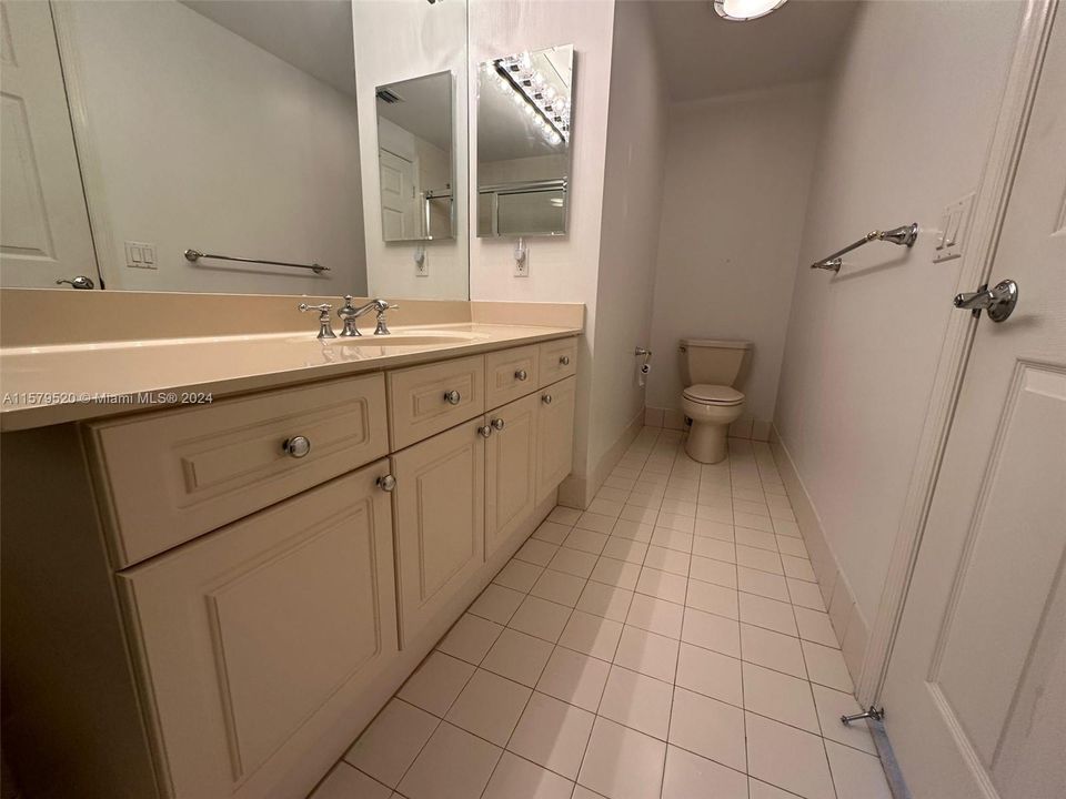 For Rent: $6,950 (2 beds, 2 baths, 1800 Square Feet)