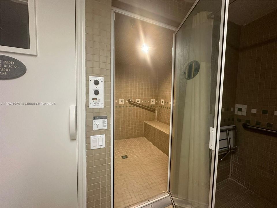 В аренду: $6,950 (2 спален, 2 ванн, 1800 Квадратных фут)