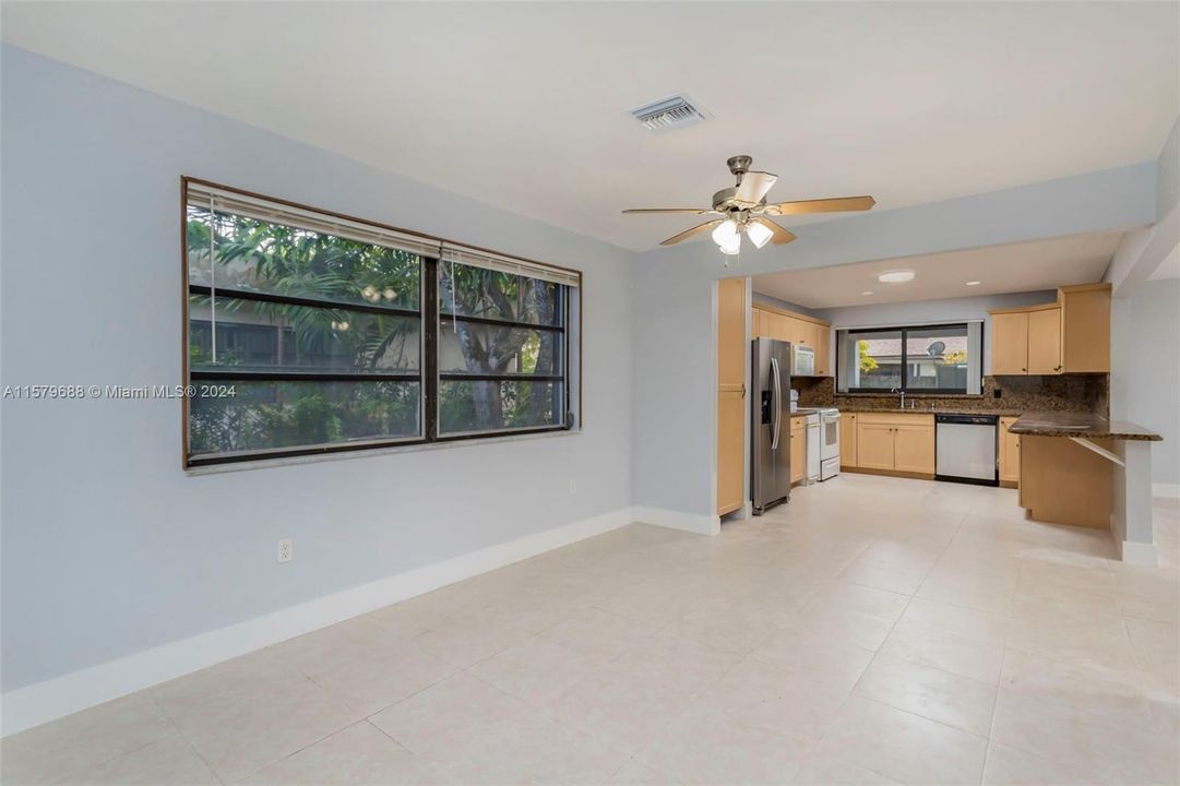 For Sale: $645,000 (3 beds, 2 baths, 2040 Square Feet)