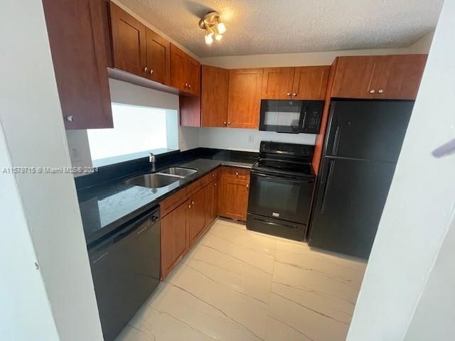 For Rent: $2,200 (2 beds, 2 baths, 1175 Square Feet)