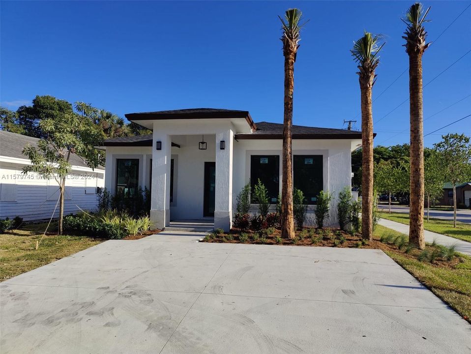 Active With Contract: $530,000 (4 beds, 3 baths, 0 Square Feet)