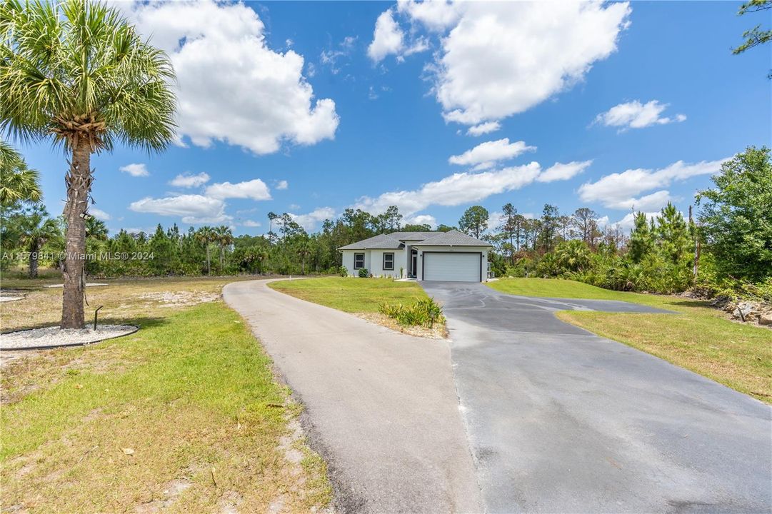 For Sale: $767,000 (3 beds, 2 baths, 1897 Square Feet)