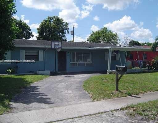 For Rent: $3,150 (3 beds, 2 baths, 1362 Square Feet)