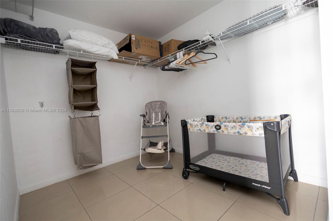 En Venta: $777,000 (2 camas, 2 baños, 1189 Pies cuadrados)