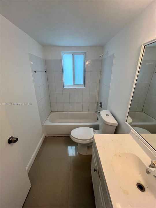 Recientemente alquilado: $2,150 (3 camas, 2 baños, 1085 Pies cuadrados)