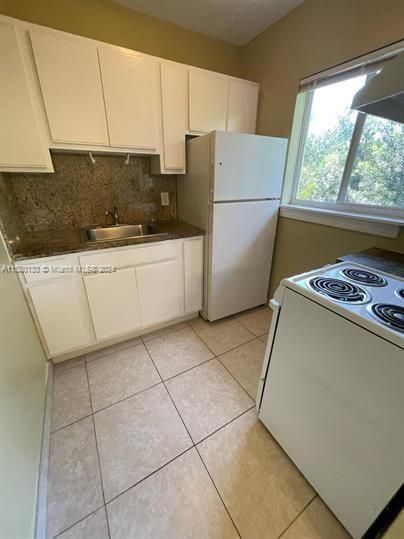 For Rent: $1,650 (1 beds, 1 baths, 5167 Square Feet)