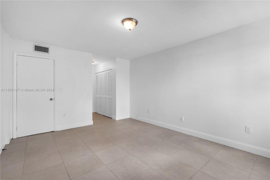 For Rent: $2,200 (1 beds, 1 baths, 0 Square Feet)