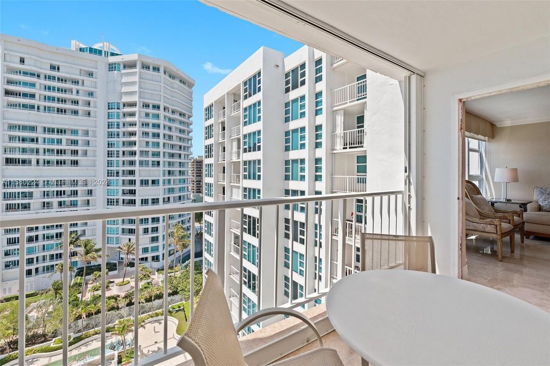 Recently Sold: $689,000 (2 beds, 2 baths, 0 Square Feet)