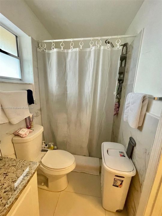 Recently Rented: $1,900 (1 beds, 1 baths, 0 Square Feet)
