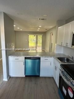 Active With Contract: $1,800 (1 beds, 1 baths, 800 Square Feet)