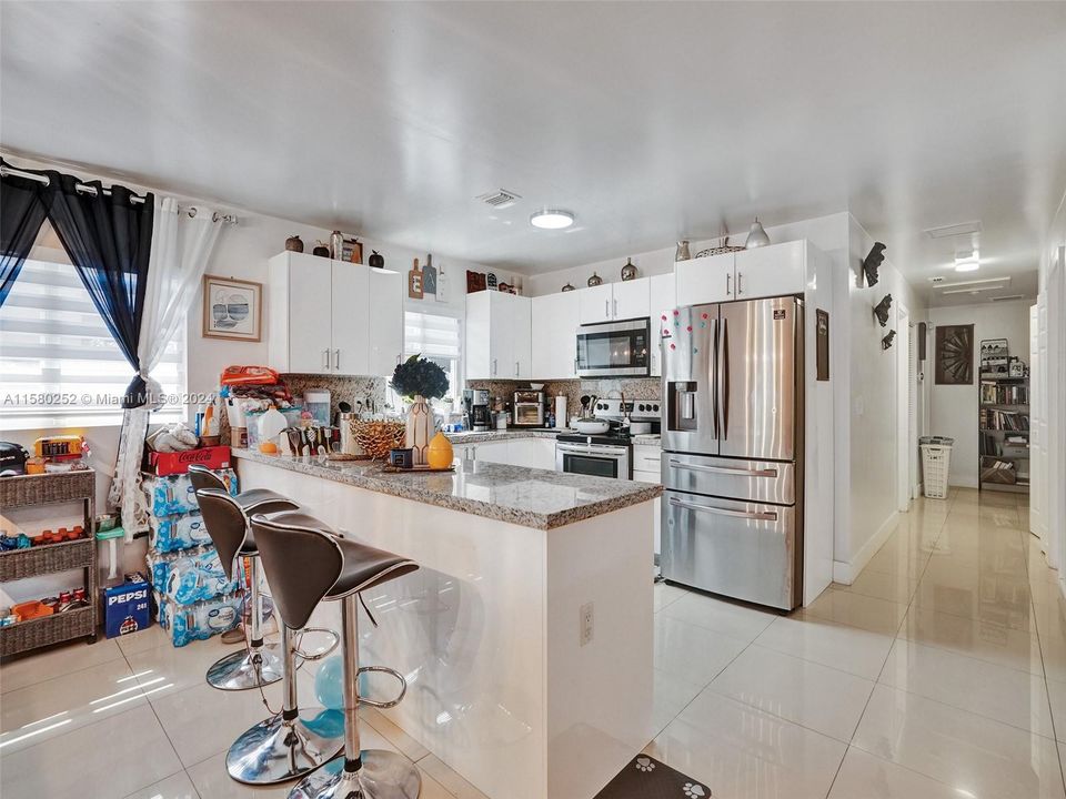 For Sale: $625,000 (4 beds, 2 baths, 1500 Square Feet)