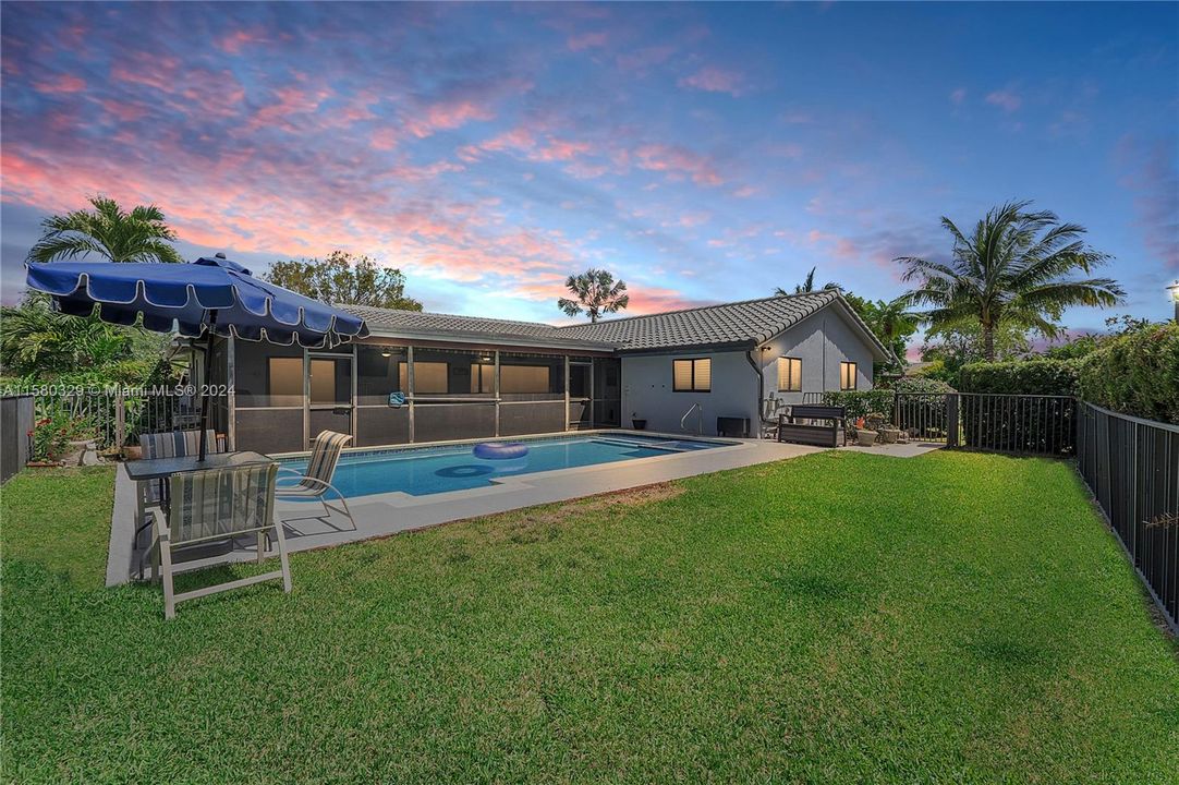 For Sale: $749,900 (5 beds, 2 baths, 2110 Square Feet)