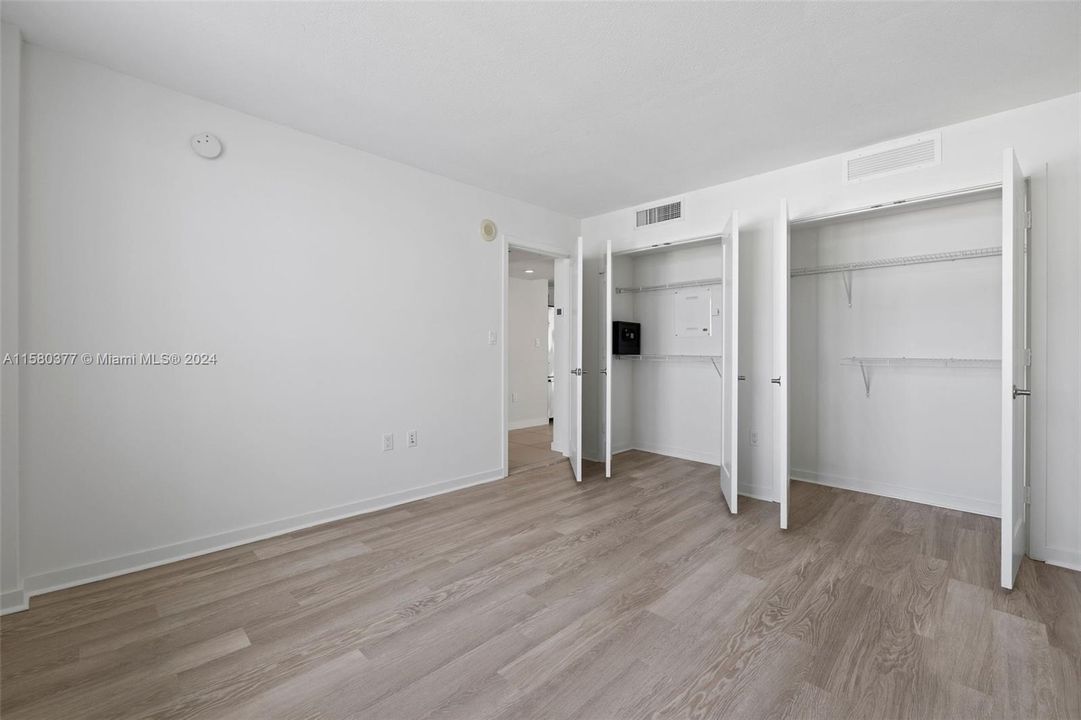 For Rent: $3,199 (1 beds, 1 baths, 576 Square Feet)