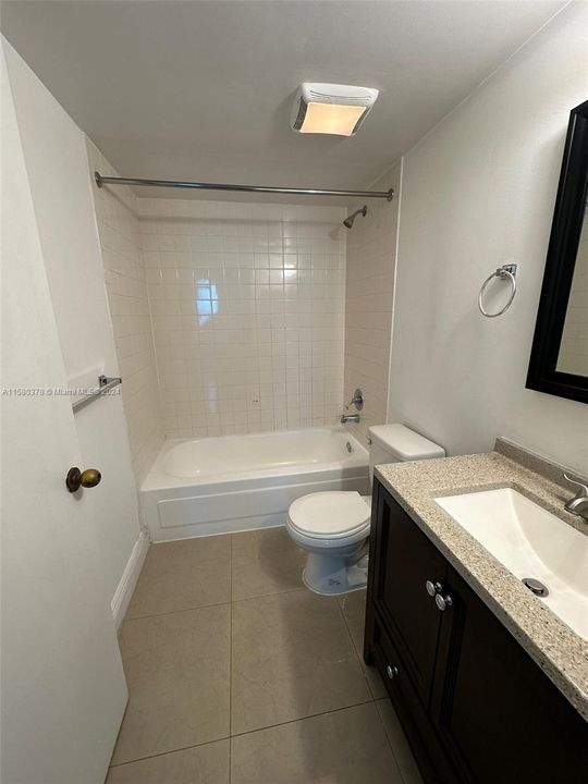 Recently Rented: $2,700 (2 beds, 2 baths, 848 Square Feet)