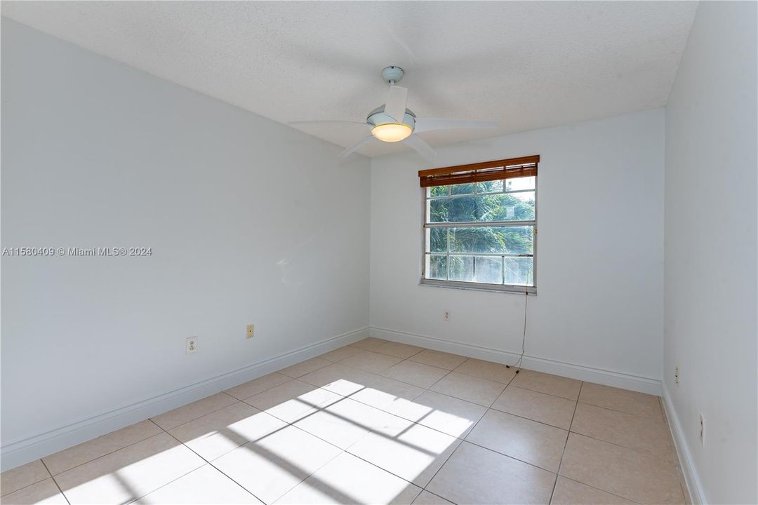 Active With Contract: $4,200 (4 beds, 2 baths, 2339 Square Feet)