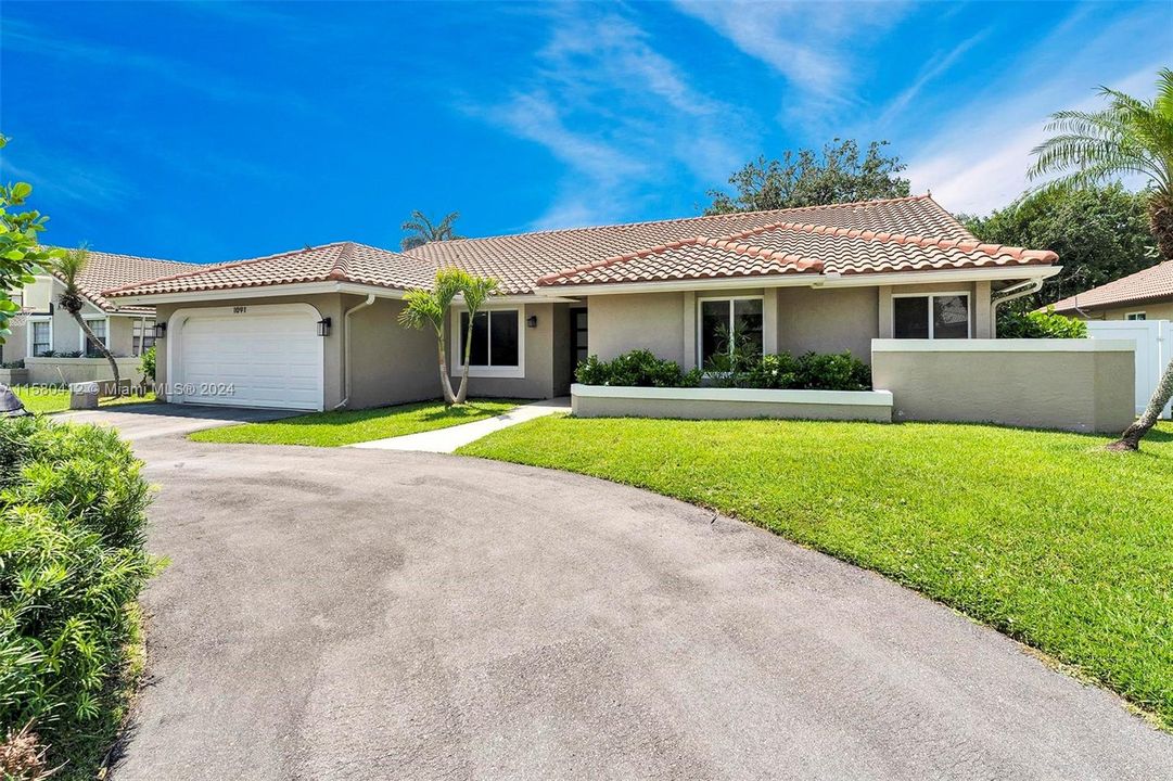 最近租的: $5,500 (4 贝兹, 2 浴室, 2504 平方英尺)