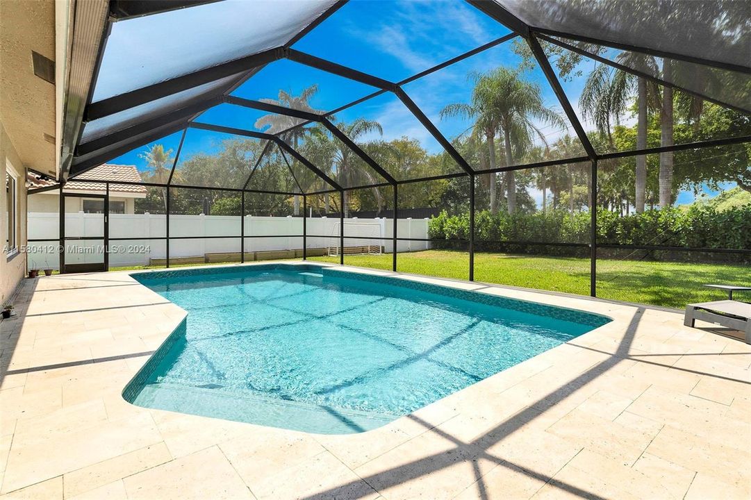 最近租的: $5,500 (4 贝兹, 2 浴室, 2504 平方英尺)