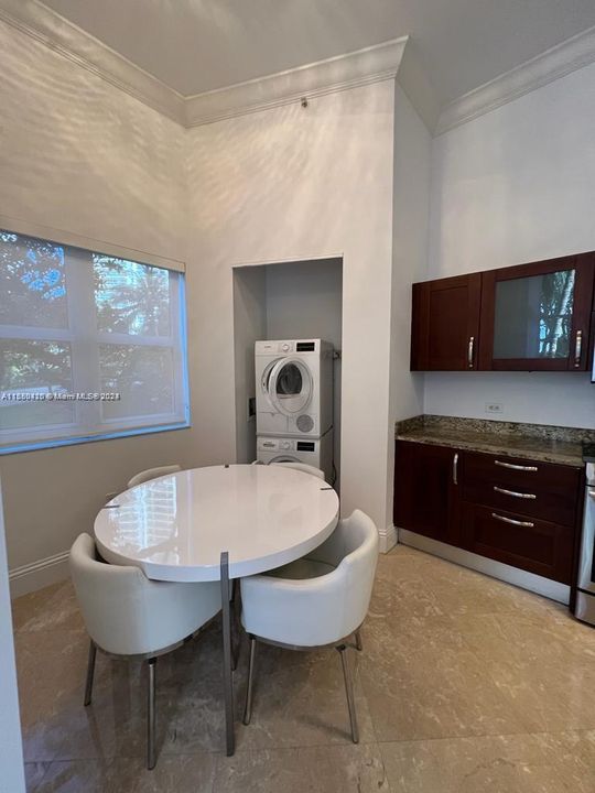 Active With Contract: $4,200 (2 beds, 2 baths, 1431 Square Feet)