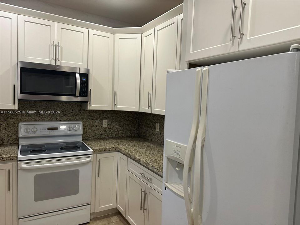 Active With Contract: $5,000 (4 beds, 2 baths, 2331 Square Feet)