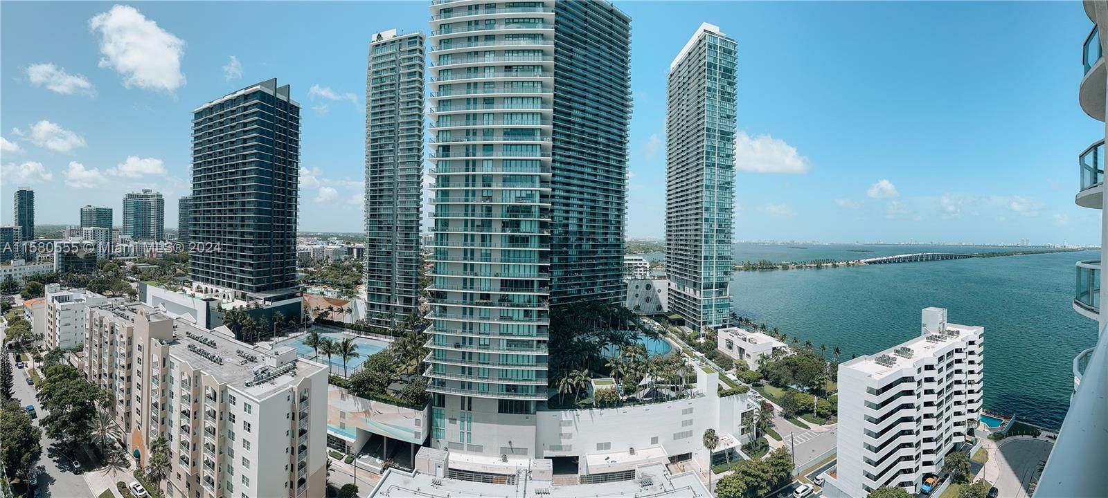 Active With Contract: $3,380 (1 beds, 1 baths, 828 Square Feet)
