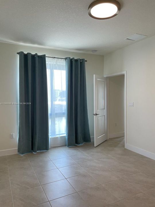 For Rent: $2,900 (1 beds, 1 baths, 0 Square Feet)