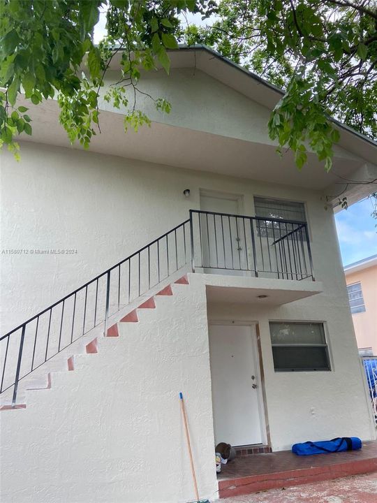 For Rent: $1,750 (1 beds, 1 baths, 435 Square Feet)