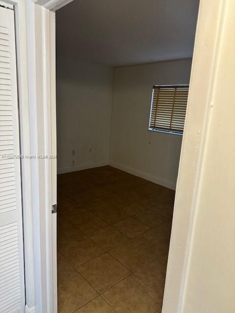 Active With Contract: $2,250 (2 beds, 2 baths, 965 Square Feet)