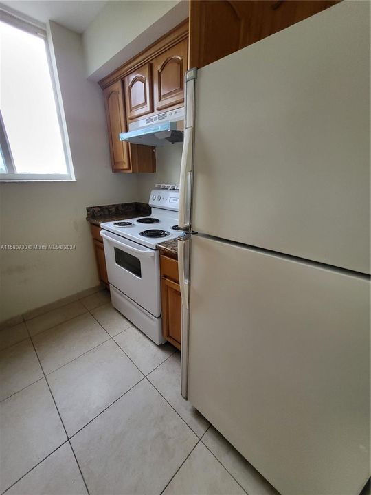 For Rent: $2,100 (2 beds, 2 baths, 780 Square Feet)