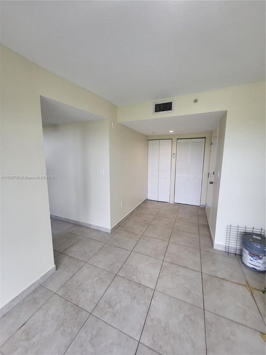 For Rent: $2,100 (2 beds, 2 baths, 780 Square Feet)