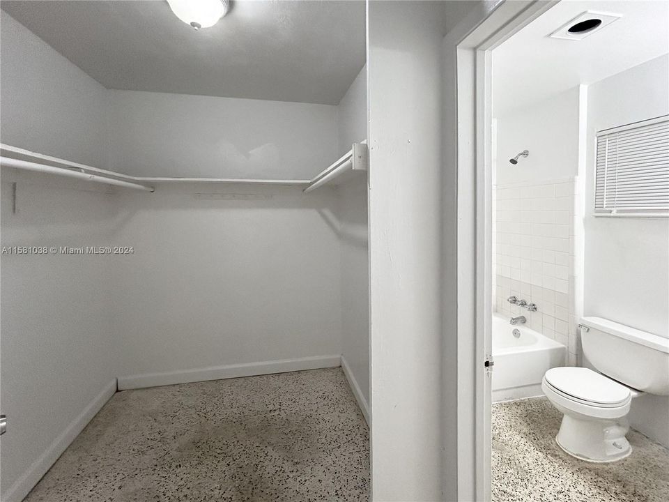 В аренду: $1,750 (1 спален, 1 ванн, 550 Квадратных фут)