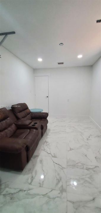 Activo con contrato: $539,900 (3 camas, 2 baños, 1244 Pies cuadrados)