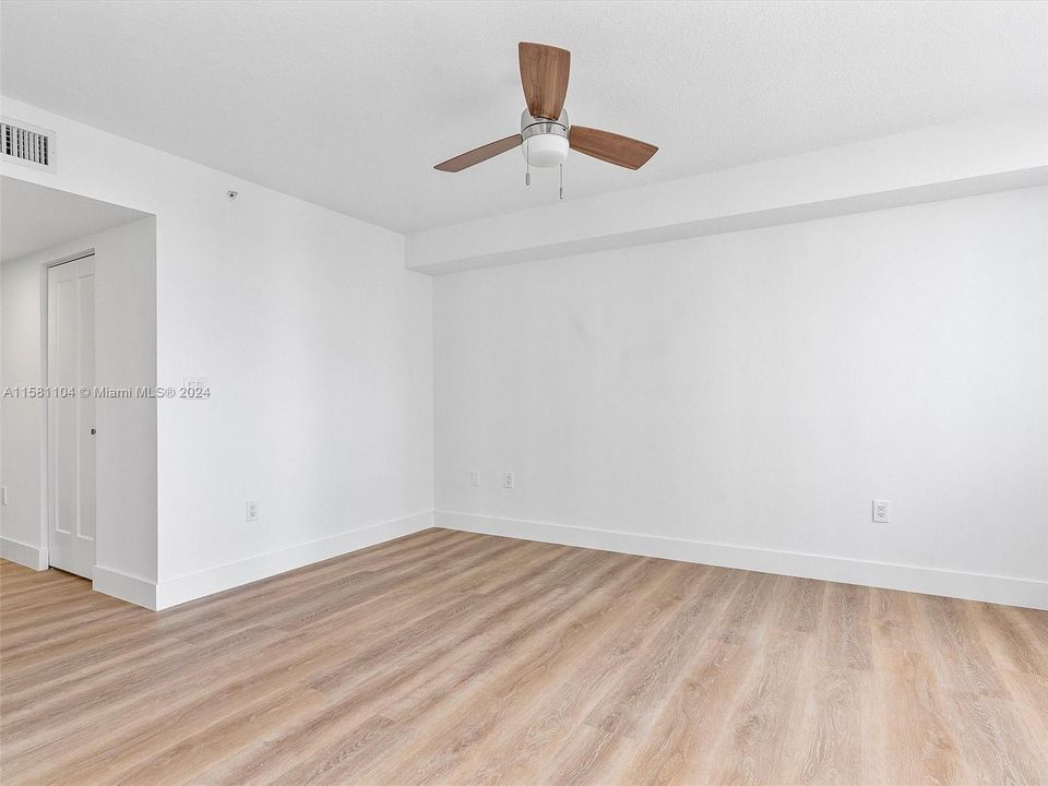 For Rent: $4,000 (2 beds, 2 baths, 1110 Square Feet)