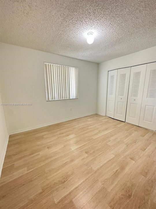 Recently Rented: $2,150 (2 beds, 1 baths, 1035 Square Feet)