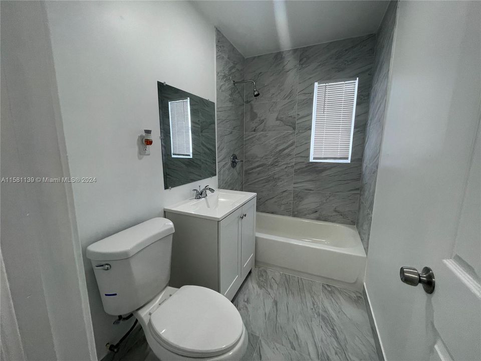 For Rent: $3,500 (3 beds, 2 baths, 1867 Square Feet)