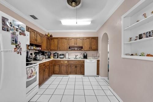 For Sale: $550,000 (3 beds, 1 baths, 1468 Square Feet)