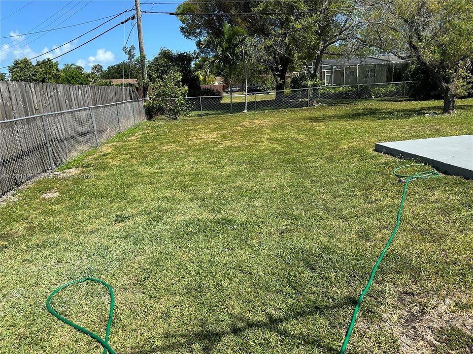 Недавно продано: $549,000 (3 спален, 2 ванн, 1644 Квадратных фут)