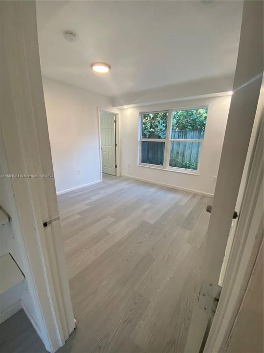 For Rent: $2,900 (2 beds, 2 baths, 1200 Square Feet)